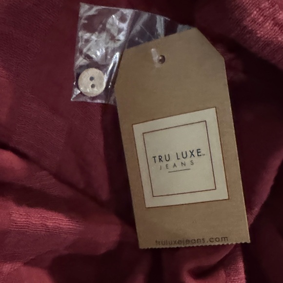Tru Luxe Wine V-Neck Swing Shirt - Picture 14 of 14